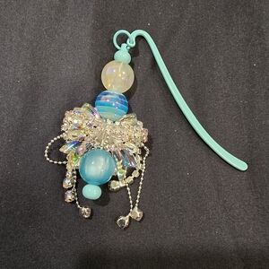 Elegant Blue Beaded Women's Jewelry Accessory